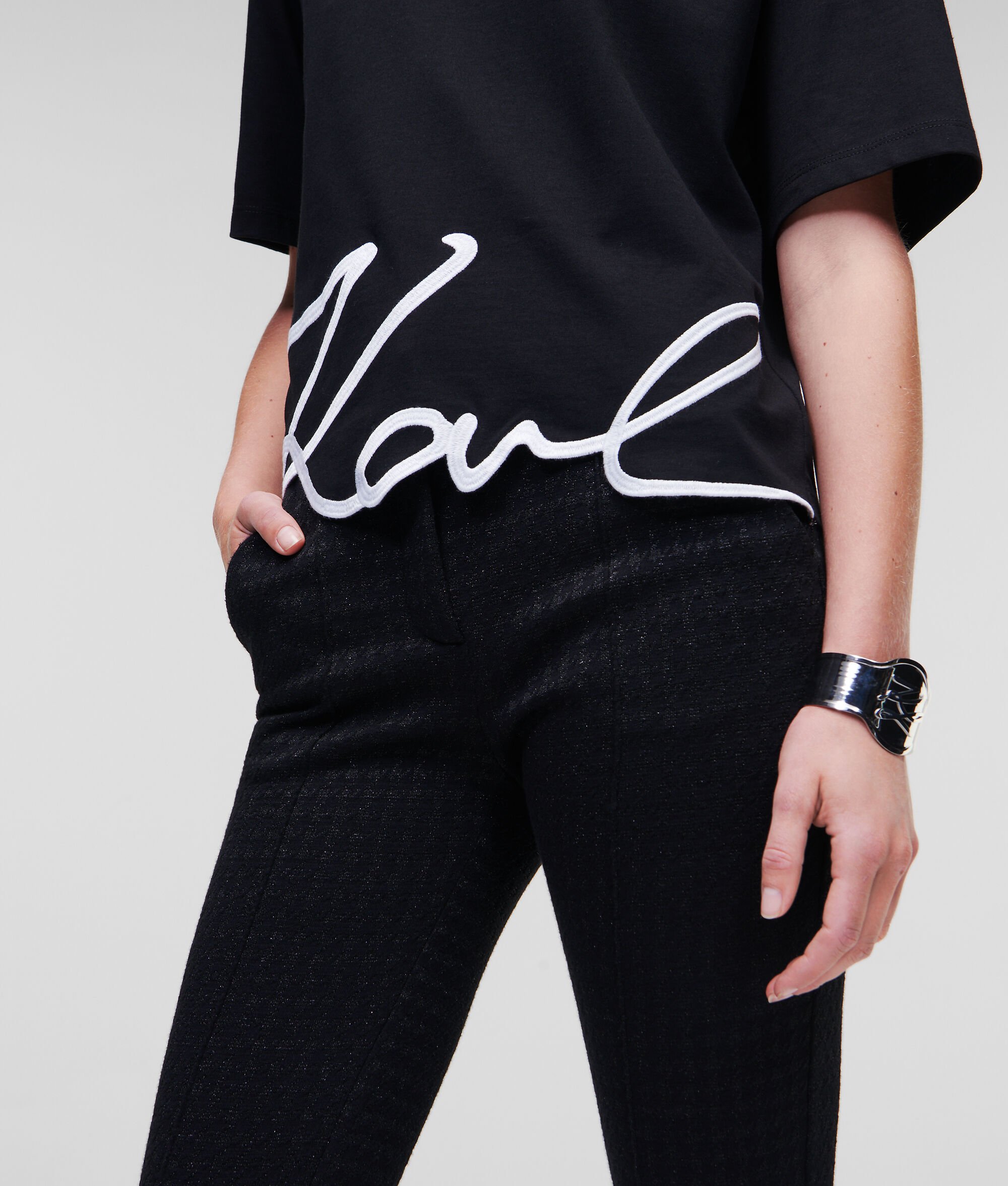 (image for) Secure KARL SIGNATURE HEM T-SHIRT